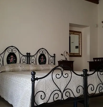 Palazzo Corcioli 住宿加早餐酒店