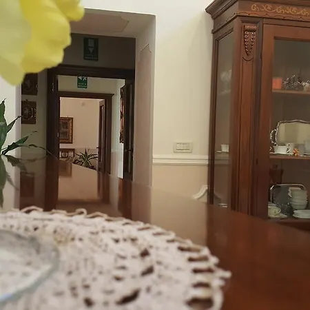 Palazzo Corcioli Bed & Breakfast