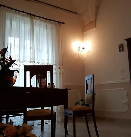 Palazzo Corcioli Bed & Breakfast 3*