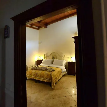 Bed & Breakfast Palazzo Corcioli 3*